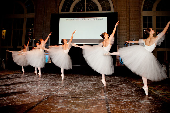 8 Charity Gala Entertainment Ballet Dancers