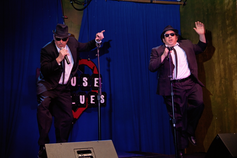 17 Blues Brothers Cover Band