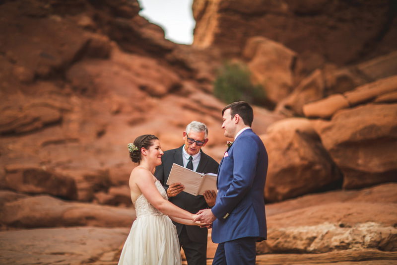 15 Arches National Park Wedding