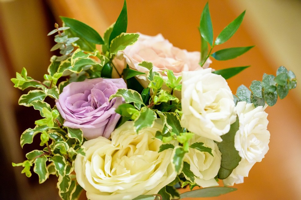 29 Ivory Lavender and Green Pew Flowers