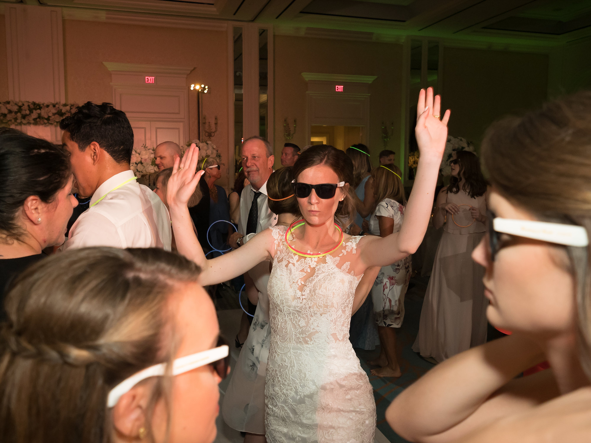 61 Sunglasses Dance Floor Wedding