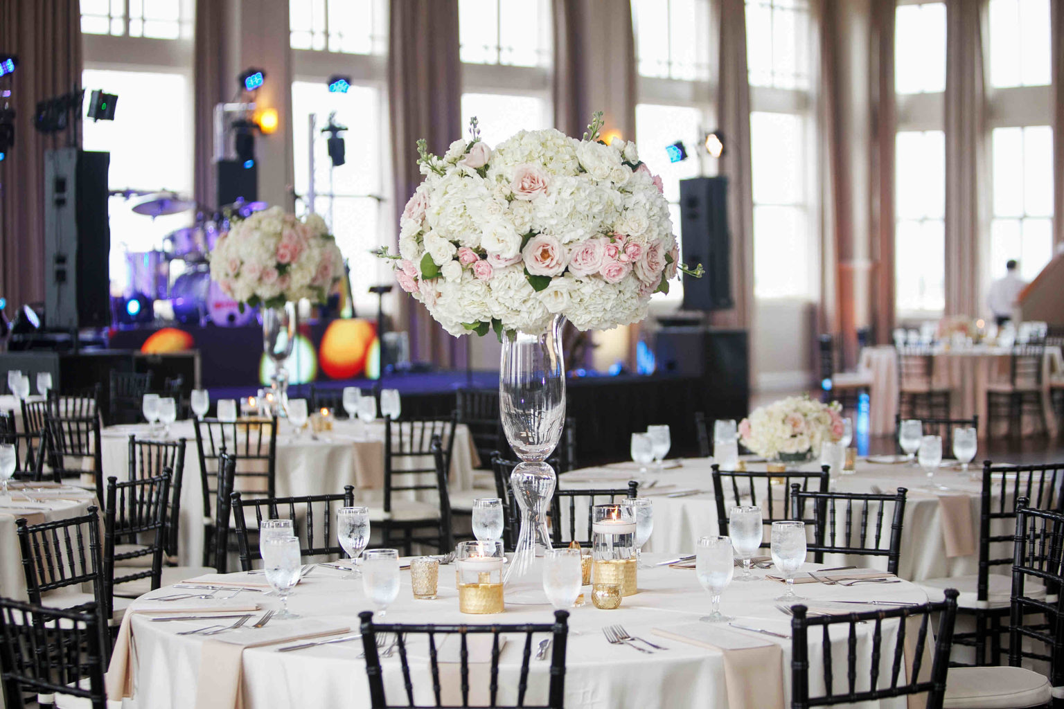 61 Pink Ivory Tall Floral Room on Main Wedding scaled