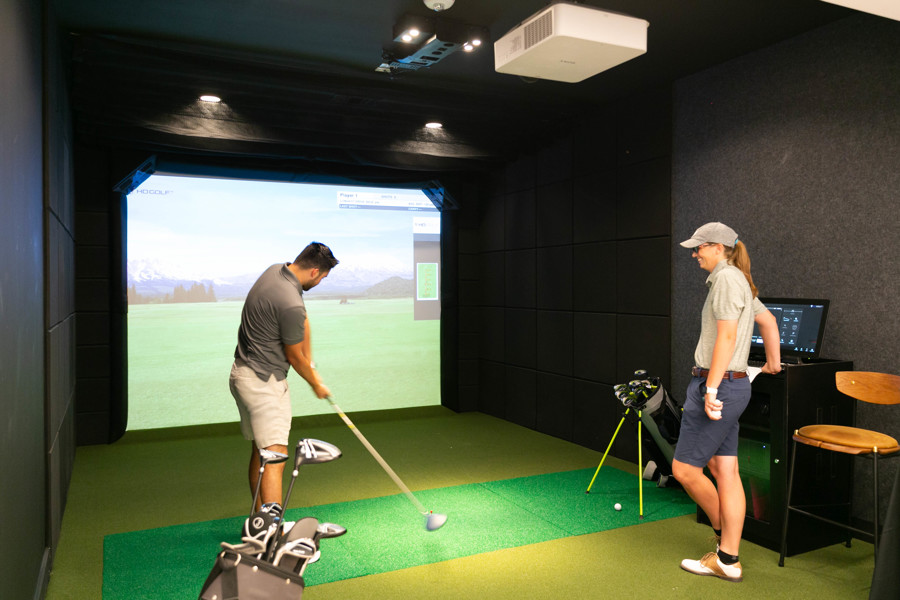 4 Golf Simulator