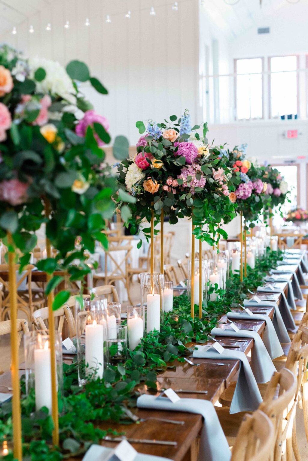 53 Greenery Head Table Centerpieces