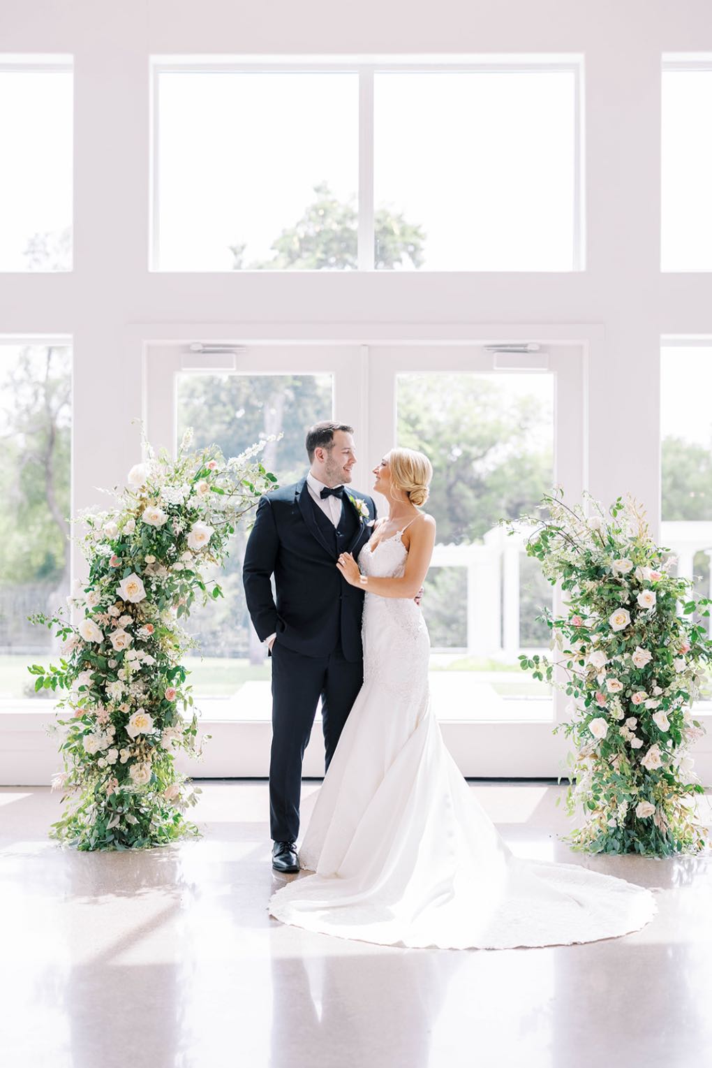 58 Firefly Gardens Wedding Blush Green Wedding Asymmetrical Floral Ceremony Arch 1400x1529 1