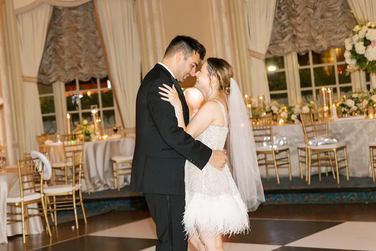 105 Shelly Laroche & Matt Pourfakhrai 105 Shelly Laroche & Matt Pourfakhrai